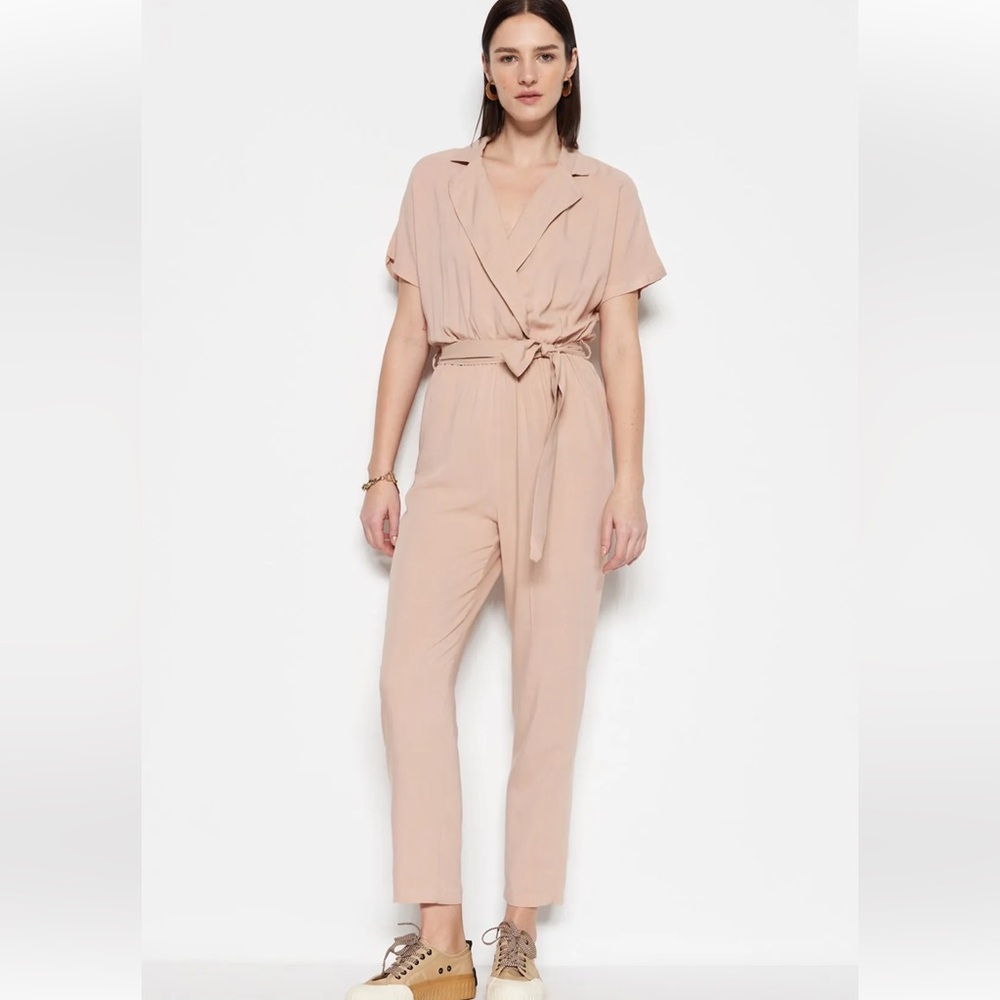 Trendyol Collection, Stone Belted Woven Long Flowing Jumpsuit. Size 10 NWT